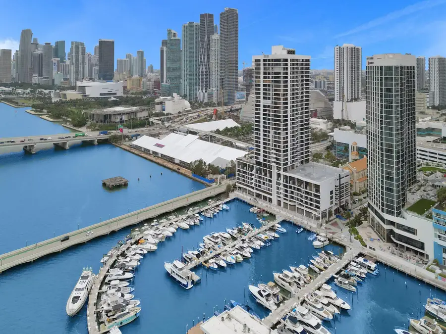 555 NE 15th Street #T4(704), Miami, FL 33132 - #2