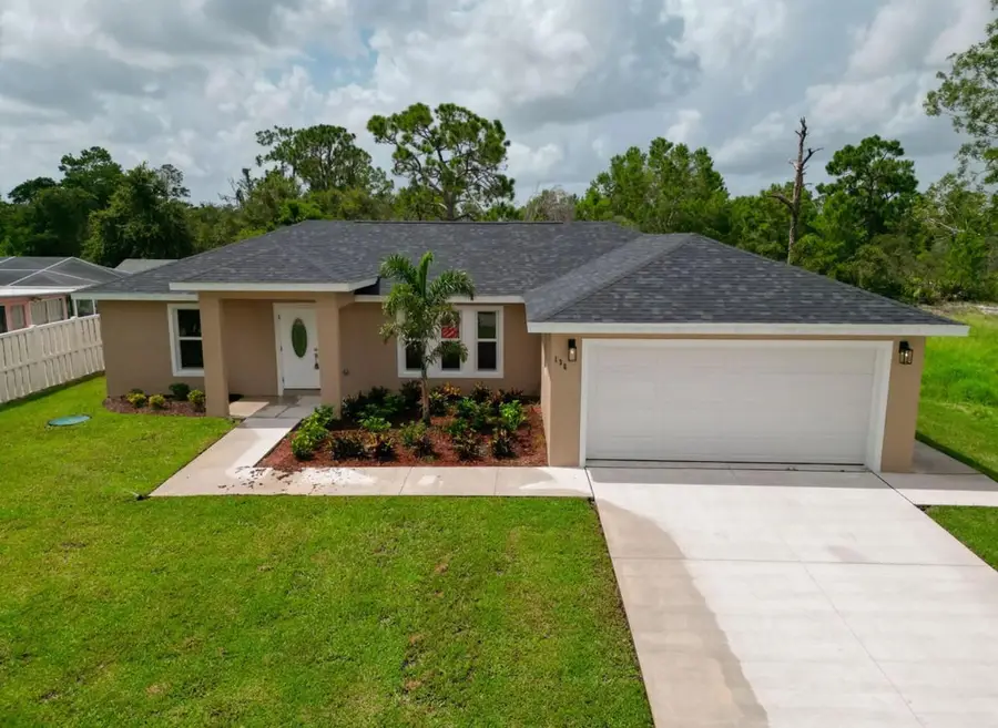 136 Lincoln Road, Lake Placid, FL 33852 - #2