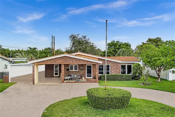 1311 NE 42nd Street, Oakland Park, FL 33334