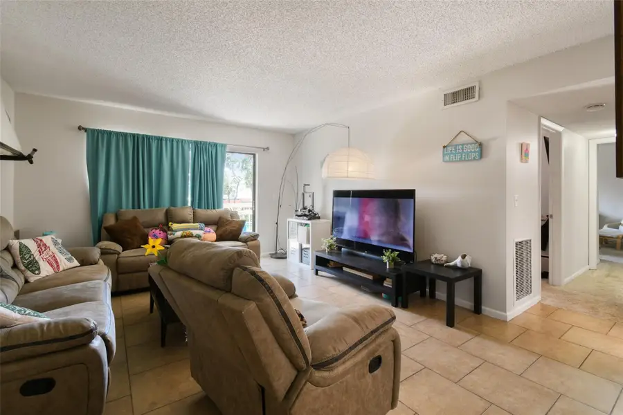 3402 Gardens Drive #14B, Palm Beach Gardens, FL 33410 - #3