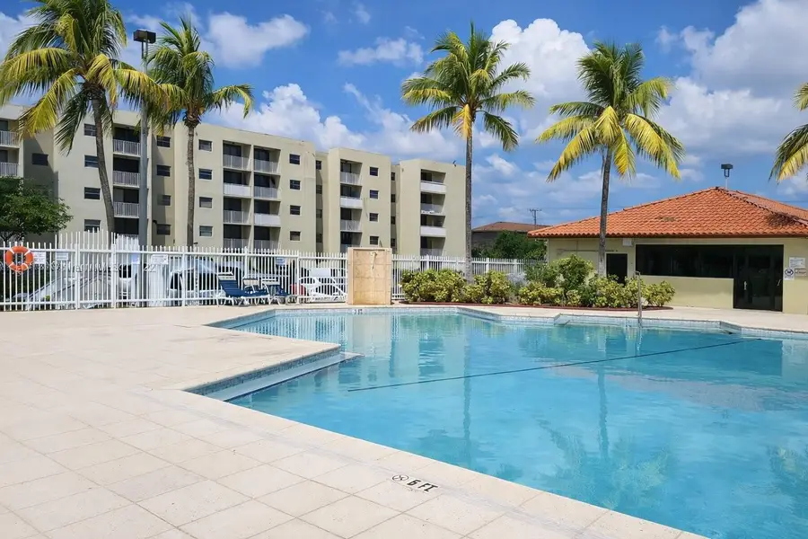 8185 NW 7th Street #214, Miami, FL 33126 - #2