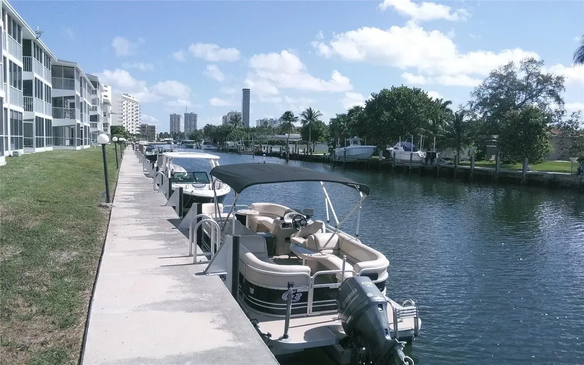 465 Paradise Isle Boulevard #207, Hallandale Beach, FL 33009 - #1