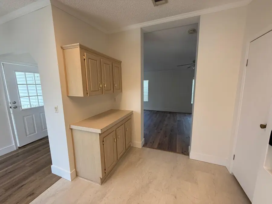 8648 SW 16th Place, Davie, FL 33324 - #3