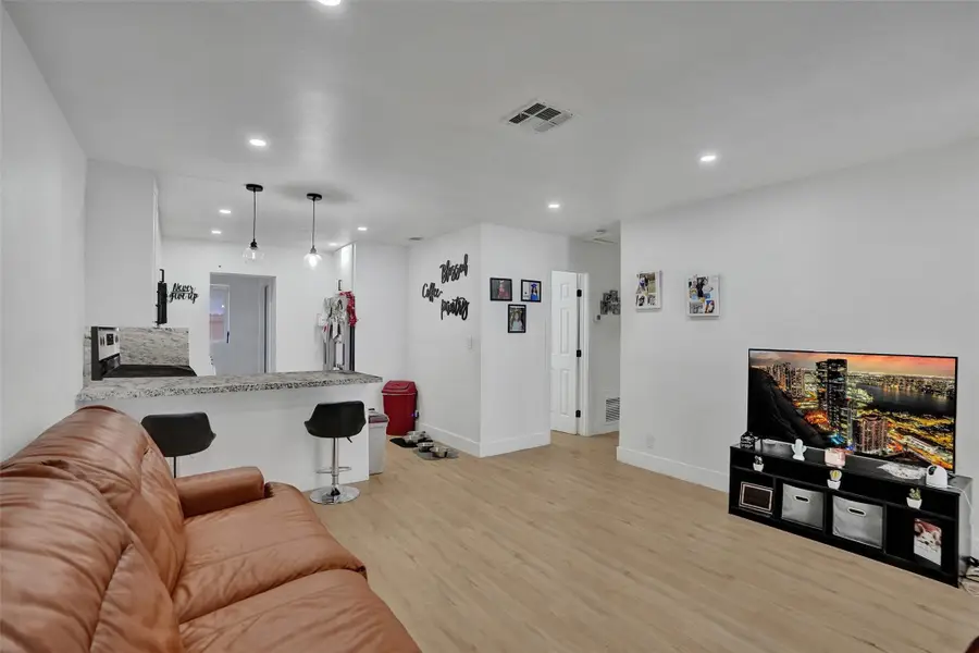 209 NE 9th Street, Pompano Beach, FL 33060 - #3