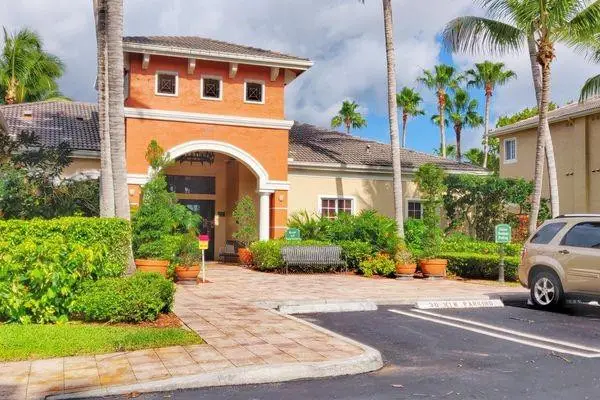4177 N Haverhill Road #816, West Palm Beach, FL 33417 - #2