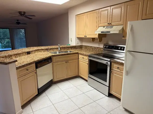 2205 S Cypress Bend Drive #307, Pompano Beach, FL 33069