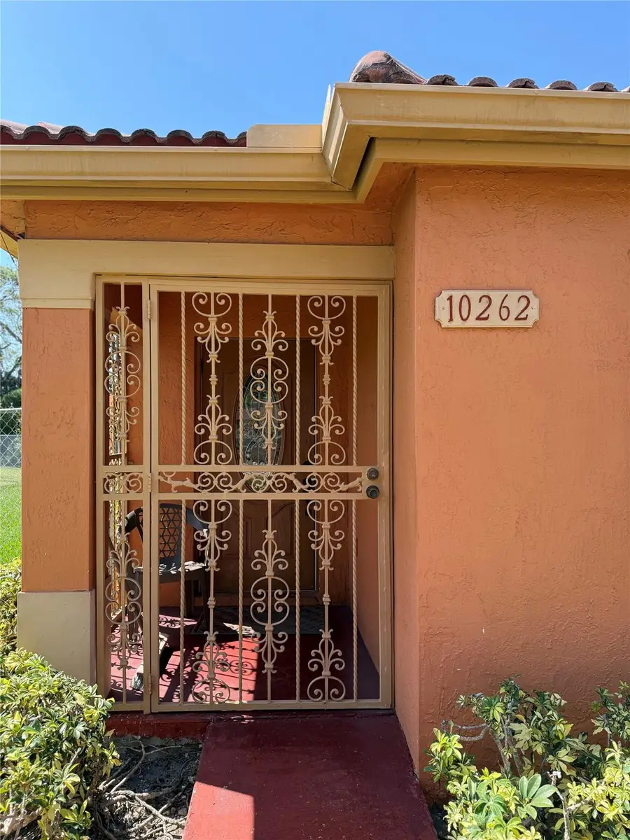 10262 SW 179th, Perrine, FL 33157 - #2