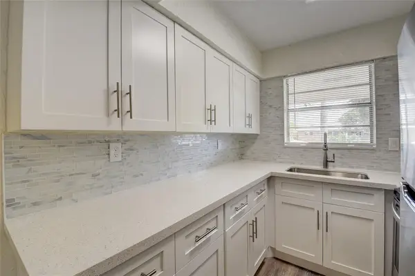 30 SE 13th Street #B2, Boca Raton, FL 33432