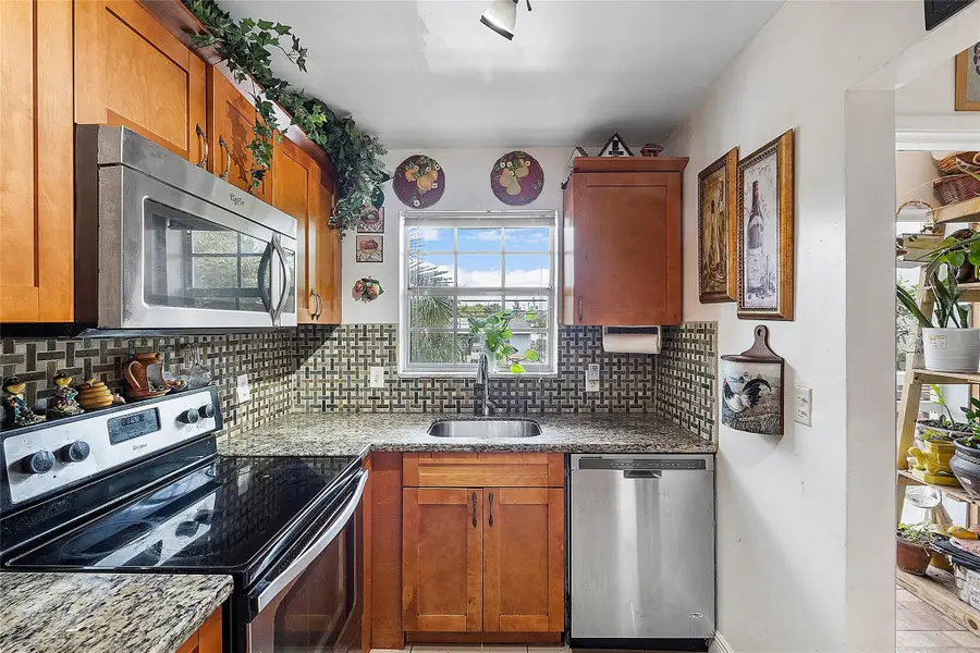 2050 NE 39th Street #N202, Lighthouse Point, FL 33064 - #3