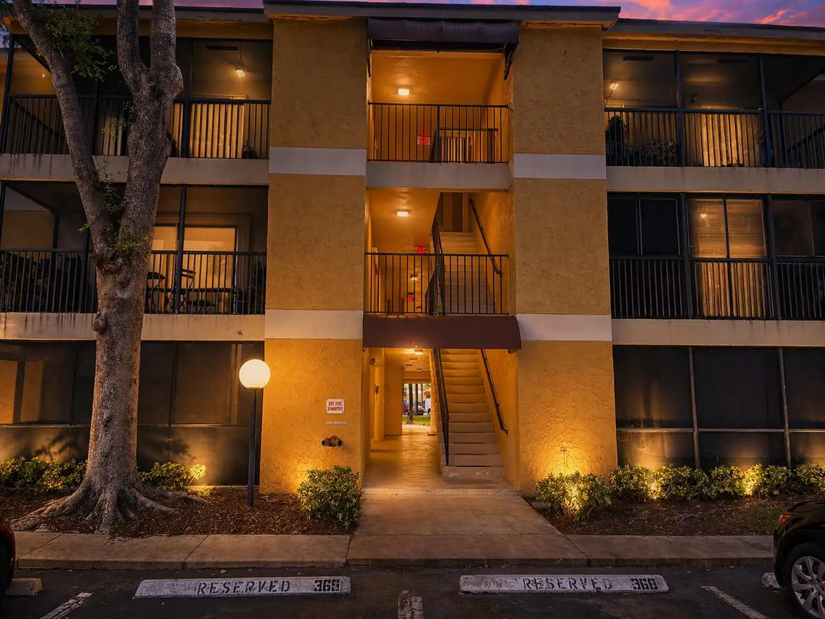 3083 N Oakland Forest Drive #308, Oakland Park, FL 33309 - #1