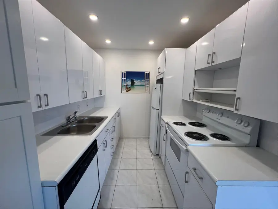 4053 Harwood E #4053, Deerfield Beach, FL 33442 - #3