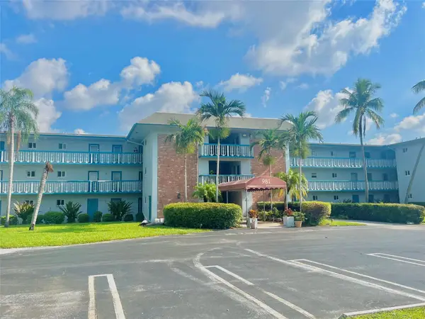 981 Hillcrest Court #306, Hollywood, FL 33021