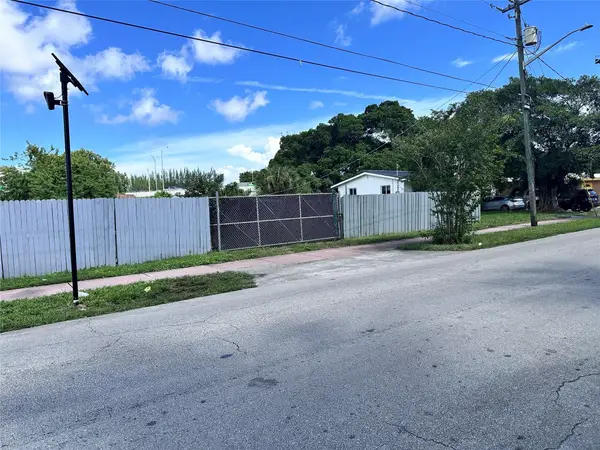 Near 616 NW 22nd Road, Fort Lauderdale, FL 33311