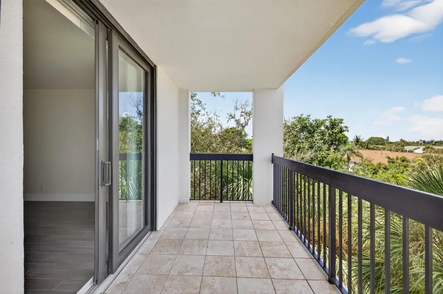 2707 NE 14th Street Causeway #401, Pompano Beach, FL 33062 - #2