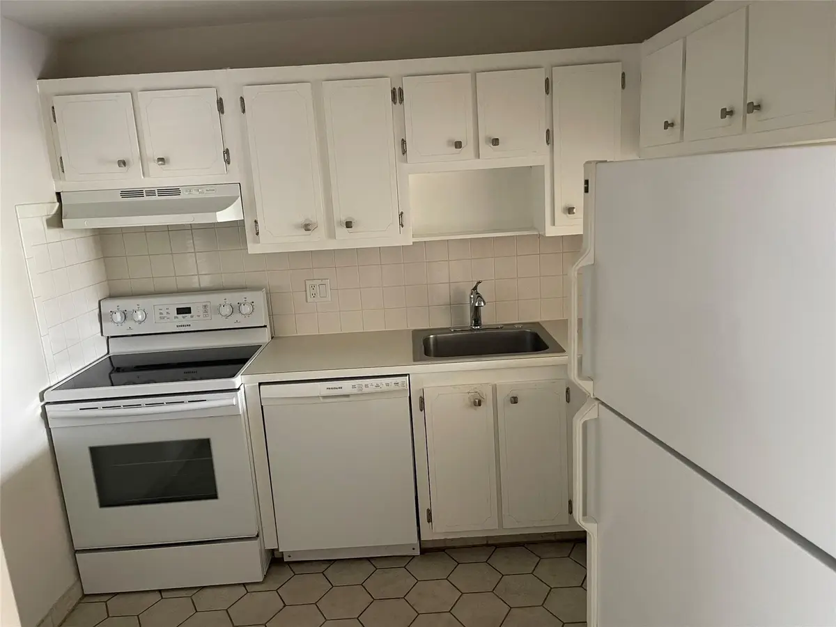 1005 Country Club Drive #205, Margate, FL 33063 - #1