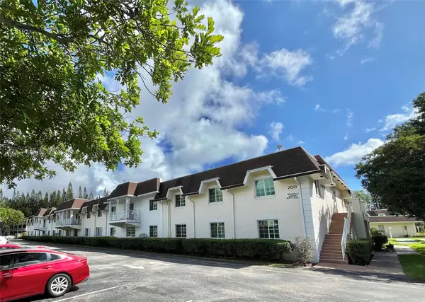 700 SE 2nd Avenue #416, Deerfield Beach, FL 33441
