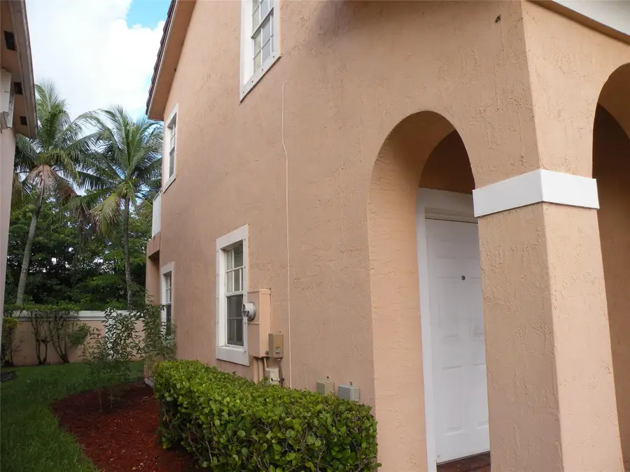 958 NW 127th Avenue, Coral Springs, FL 33071 - #3