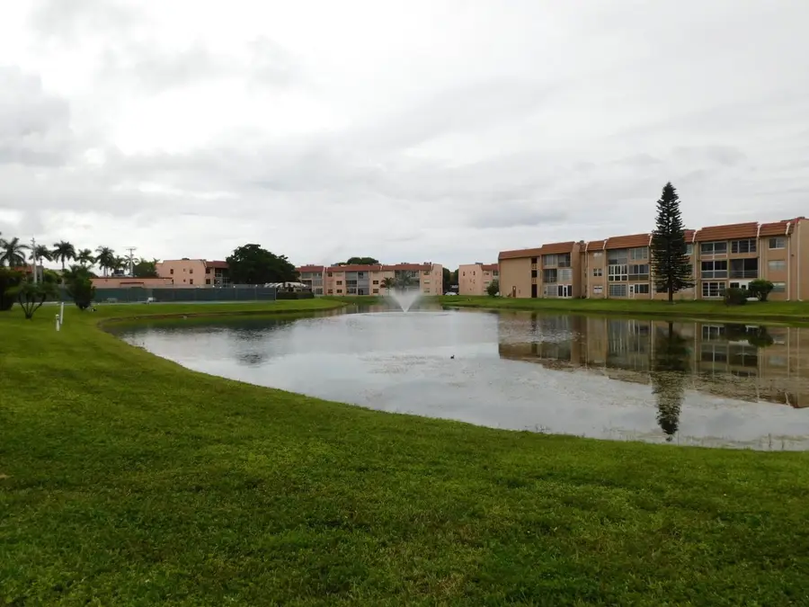 9580 Sunrise Lakes Boulevard #202, Sunrise, FL 33322 - #2