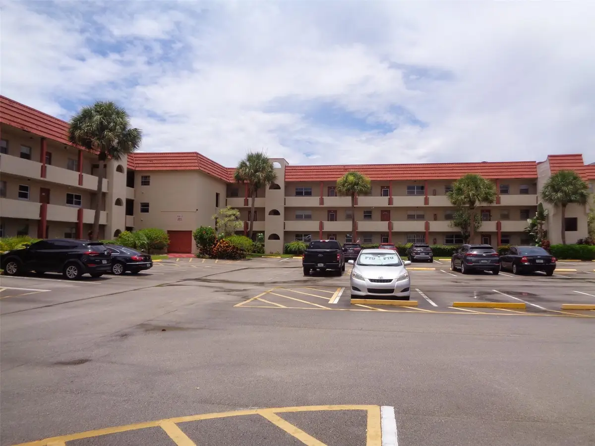 2831 E Sunrise Lakes Drive #209, Sunrise, FL 33322 - #1