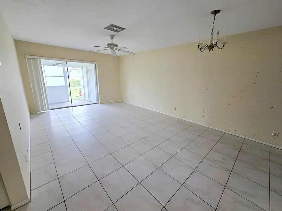 2950 E Crosley Drive #I, West Palm Beach, FL 33415 - #3