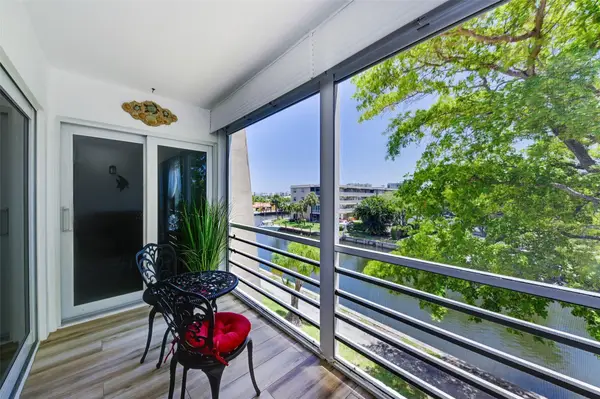 773 Jeffery Street #4-305, Boca Raton, FL 33487