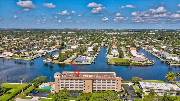 985 SE 19 Avenue #204, Deerfield Beach, FL 33441