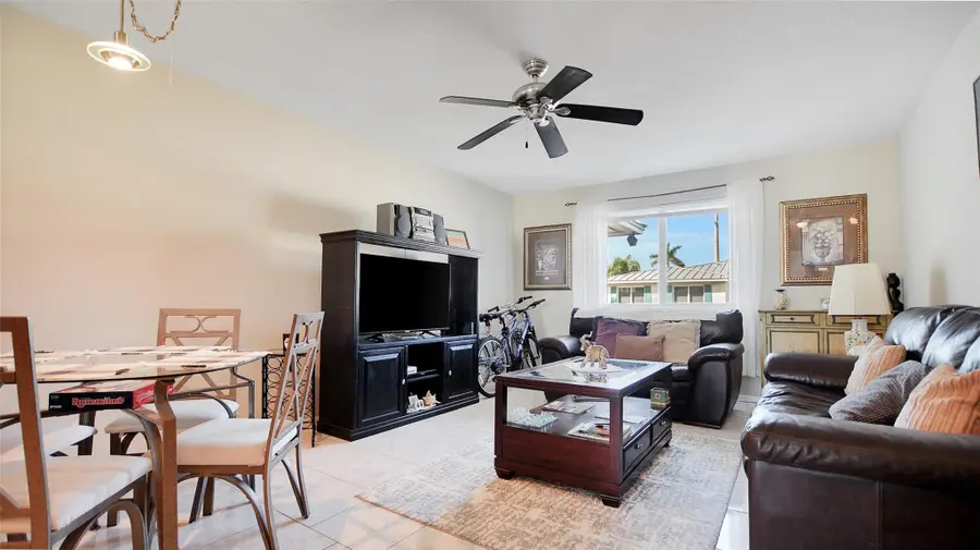 6263 NE 19th Avenue #923, Fort Lauderdale, FL 33308 - #2