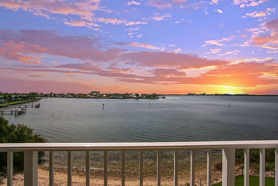 3 Harbour Isle Drive #302, Fort Pierce, FL 34949 - #2