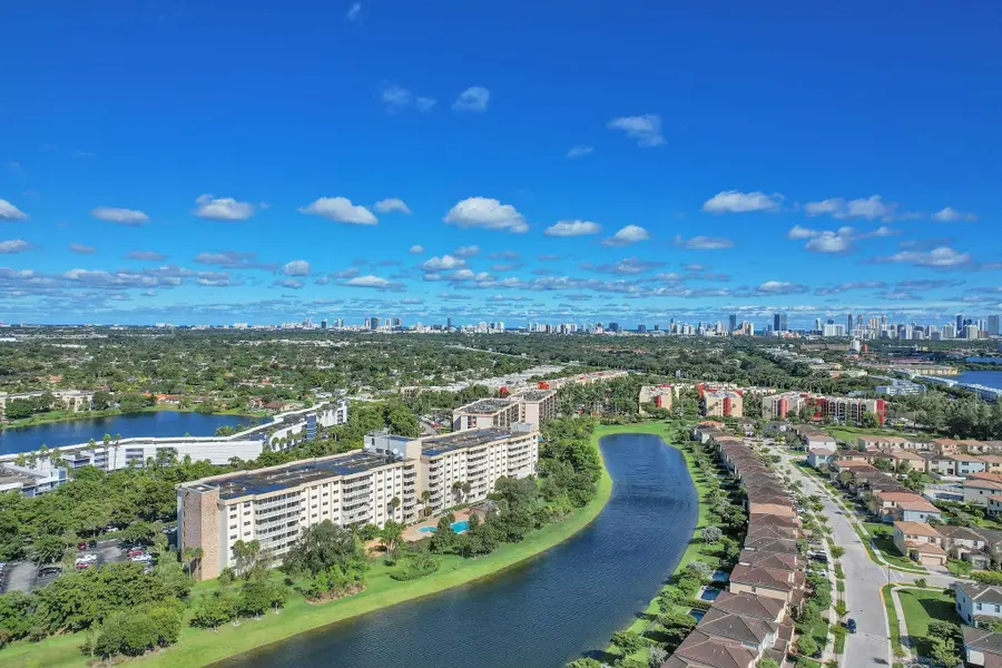 800 NE 195th Street #601, Miami, FL 33179 - #3