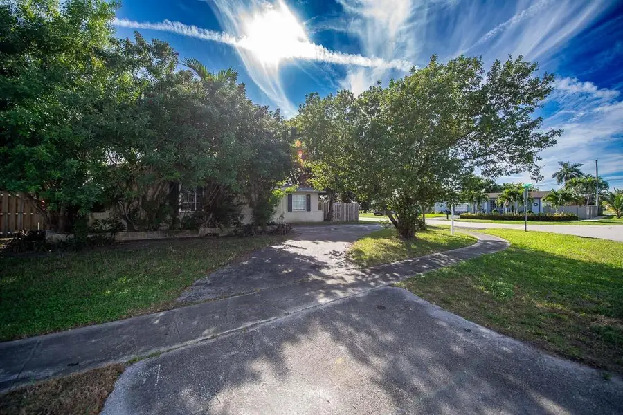 9370 NW 25th Court, Sunrise, FL 33322 - #2