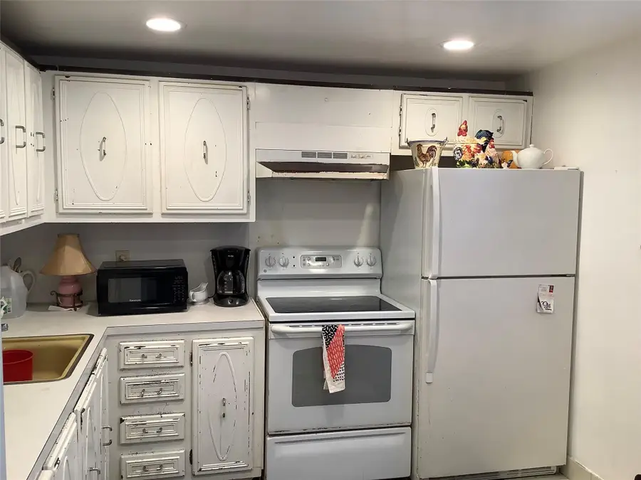 2300 NE 1st Lane #107, Boynton Beach, FL 33435 - #3