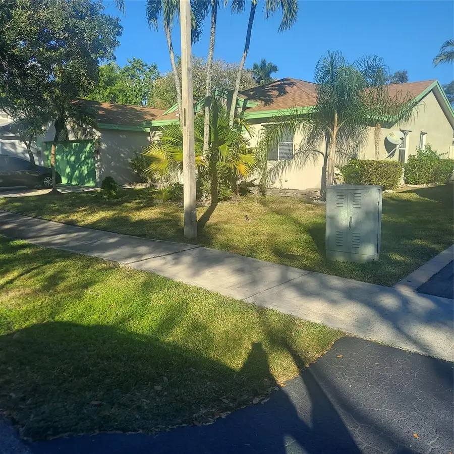 1424 NW 49th Avenue, Coconut Creek, FL 33063 - #2