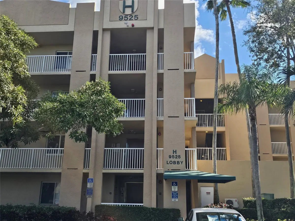 9525 Weldon Circle #H410, Tamarac, FL 33321 - #1