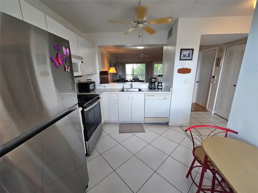 9525 Weldon Circle #H410, Tamarac, FL 33321 - #3