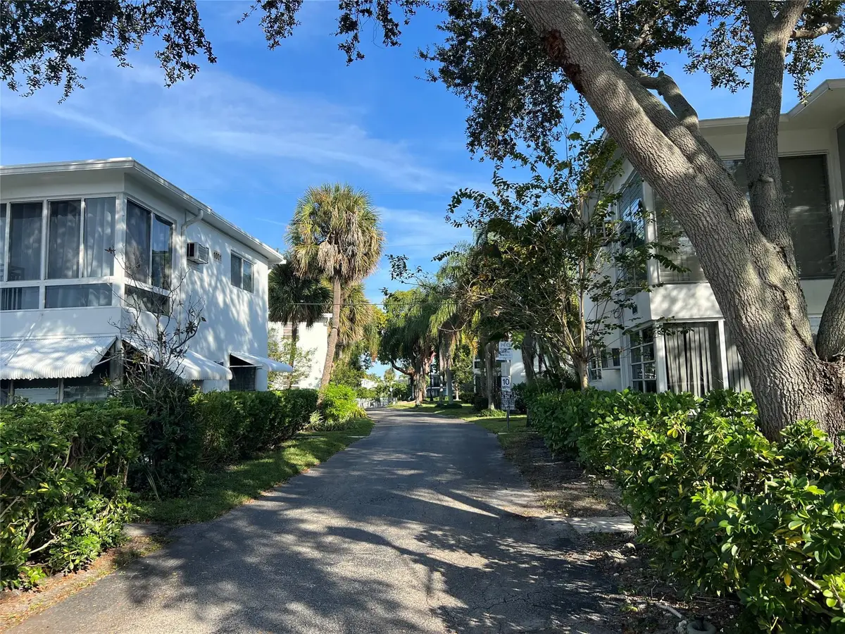 1015 SE 15th Street #6d, Fort Lauderdale, FL 33316 - #1