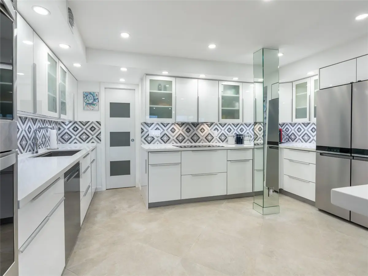 2850 N Palm Aire Drive #601, Pompano Beach, FL 33069 - #1