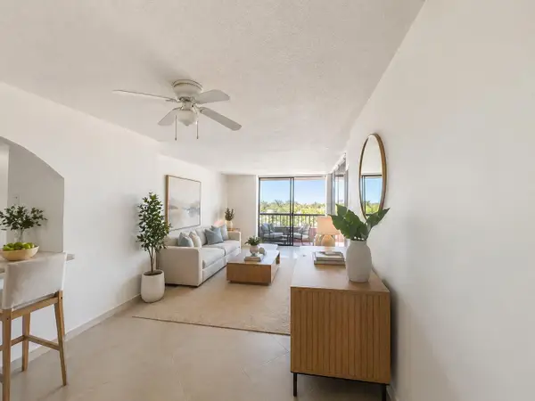 7040 Coral Way #501, Miami, FL 33155