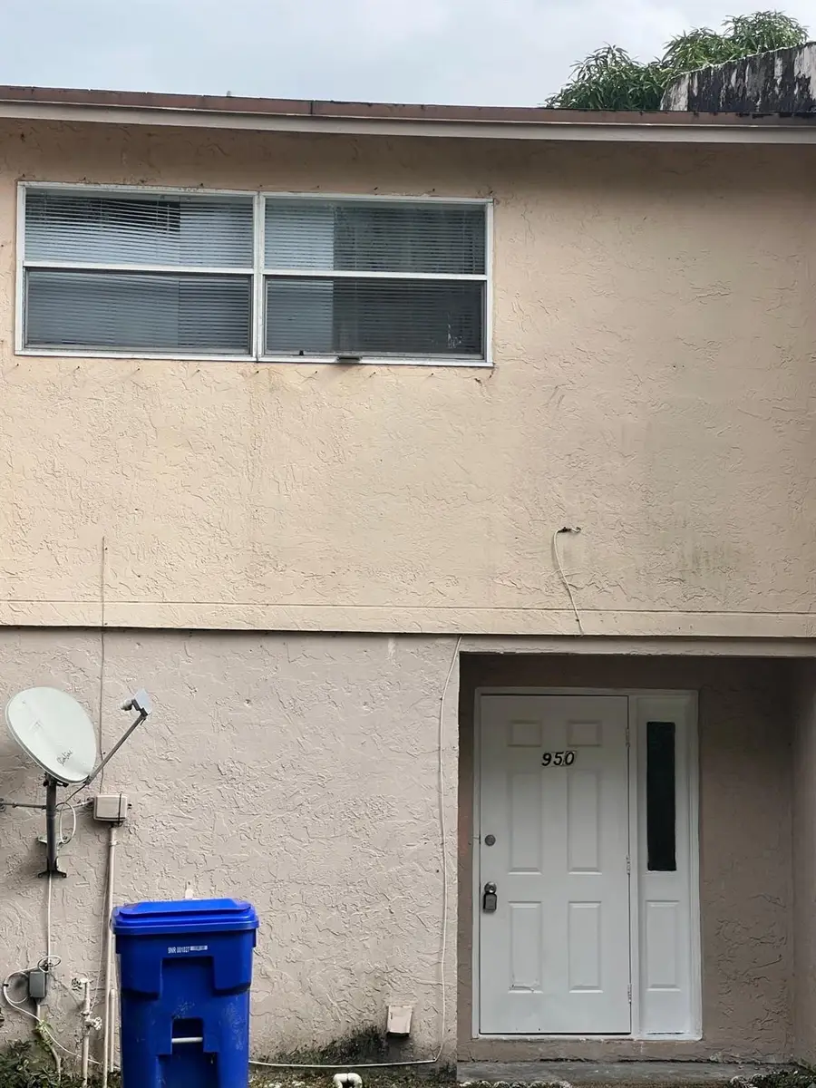 950 SW 74th Avenue #950, North Lauderdale, FL 33068 - #2
