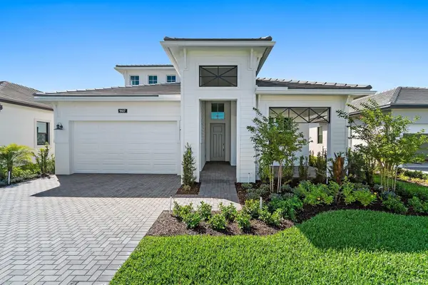 9607 St Germain Drive, Palm Beach Gardens, FL 33412