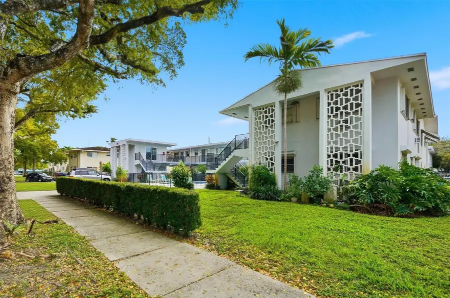 3510 Harrison Street #10, Hollywood, FL 33021 - #2