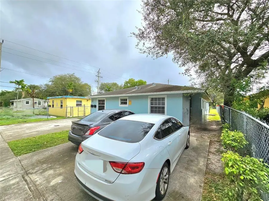 1204 NW 3rd Street, Fort Lauderdale, FL 33311 - #2