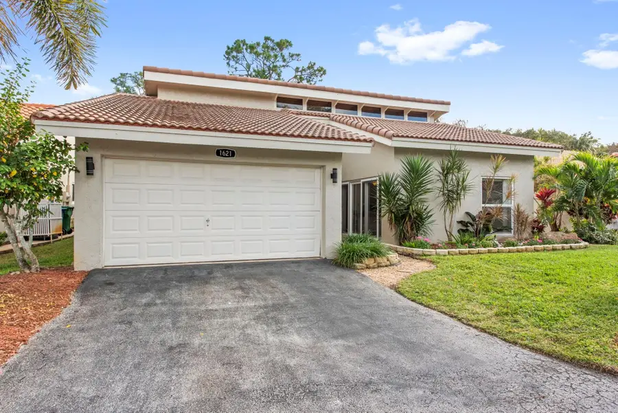 1621 Riverwood Lane, Coral Springs, FL 33071 - #2