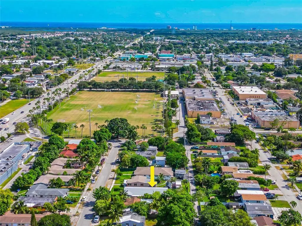 2432 Sherman Street, Hollywood, FL 33020 - #1