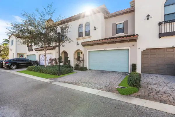 12512 NW 32 Manor #3, Sunrise, FL 33323