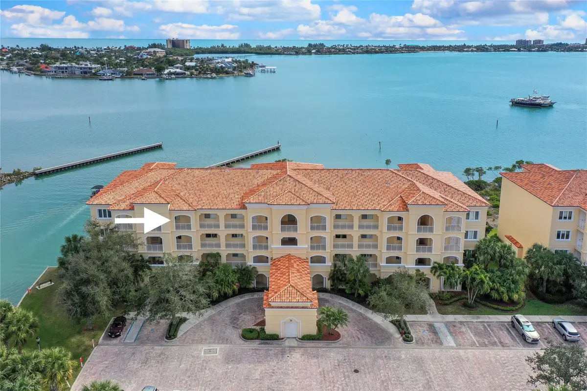 20 Harbour Isle Drive #Ph02, Hutchinson Island, FL 34949 - #1
