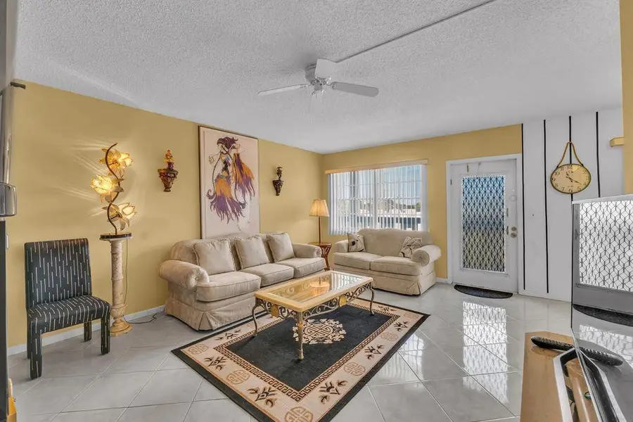 4037 Swansea B #4037, Deerfield Beach, FL 33442 - #3