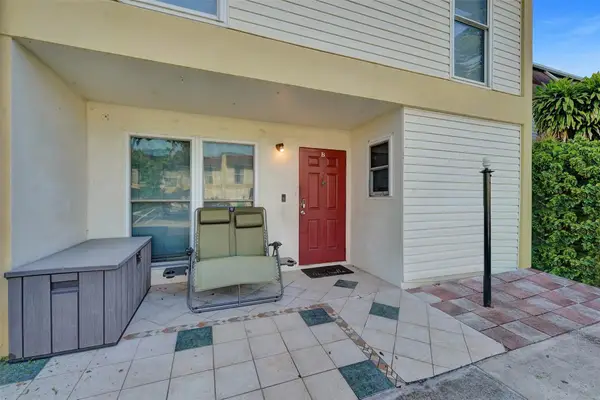 3301 Raleigh Street #4B, Hollywood, FL 33021