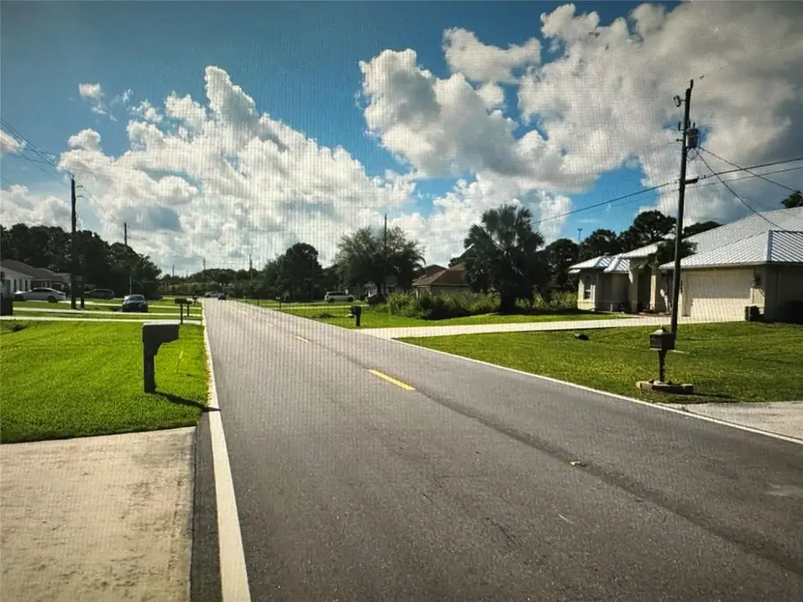 2042 SW Savage Boulevard, Port Saint Lucie, FL 34953 - #2