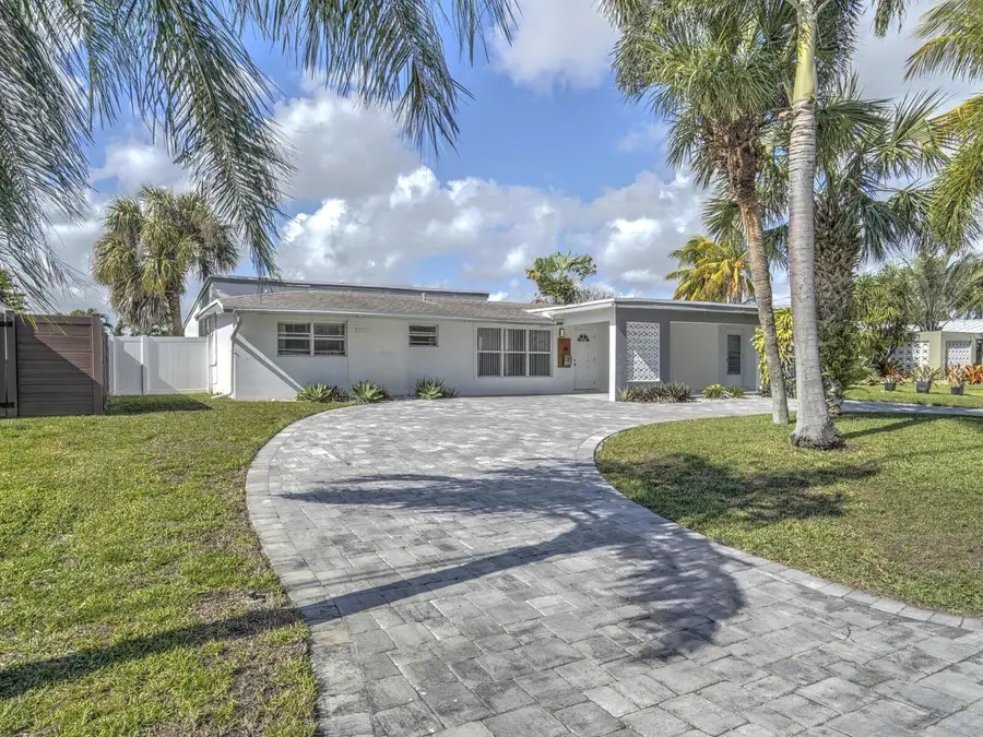 1621 SW 3rd Avenue, Pompano Beach, FL 33060 - #2