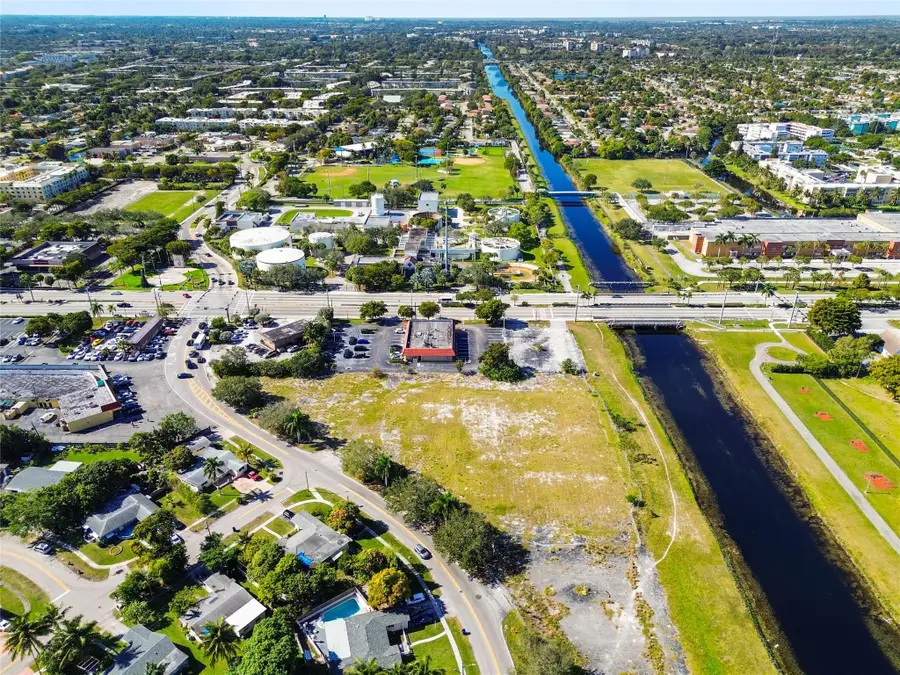 3900 NW 37th Street, Lauderdale Lakes, FL 33309 - #3